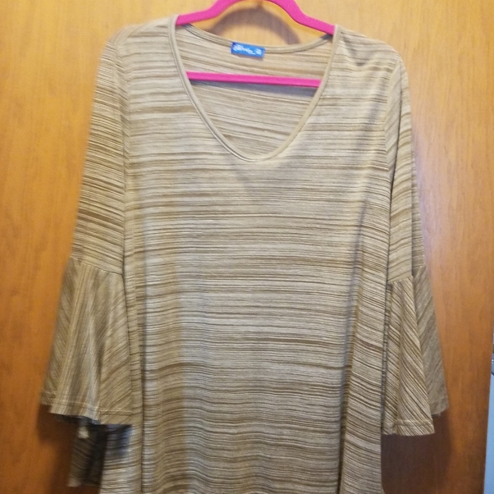 Never worn, blouse